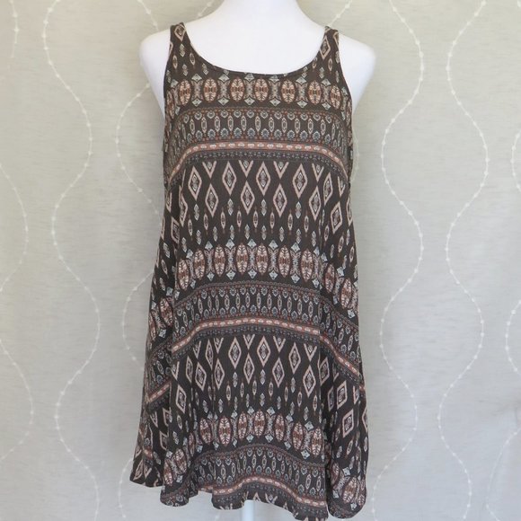 Brown Geometric Print Tunic Tank........225 - Picture 4 of 9